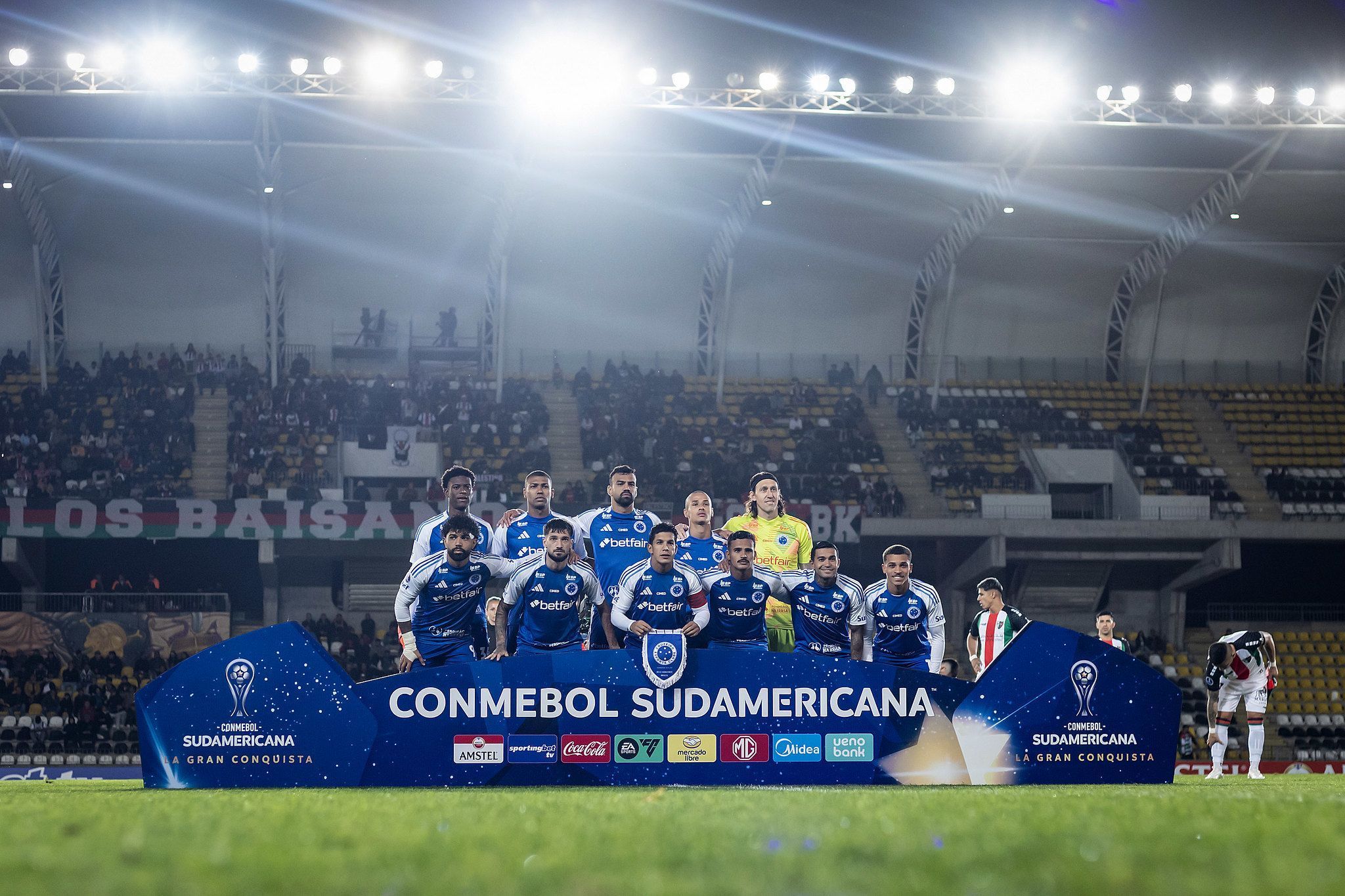 Vitória do Palestino acaba com chance do Cruzeiro de se classificar em 1º na Sula