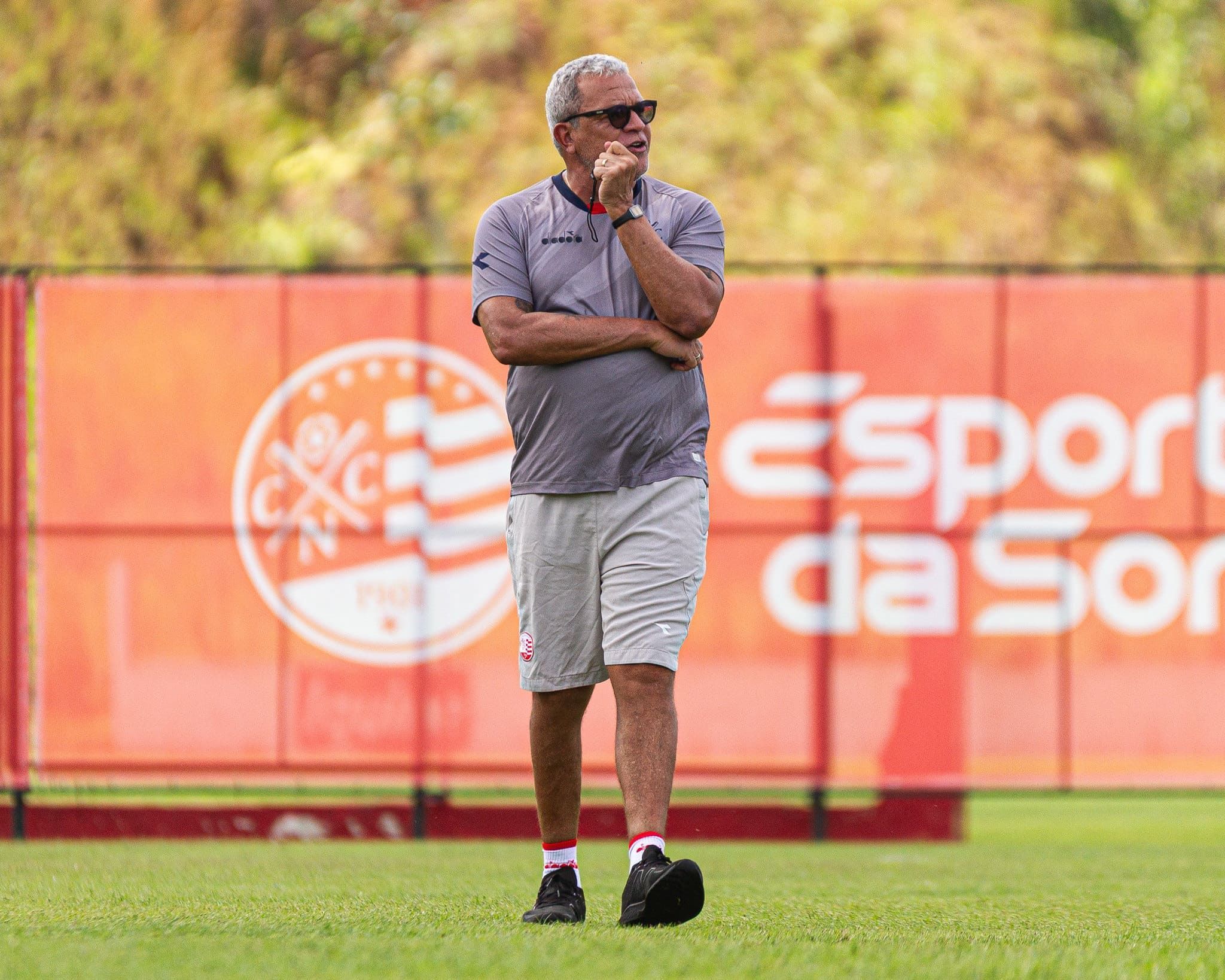 Escalação do Náutico: Hélio dos Anjos tem dúvida para encarar o São Paulo