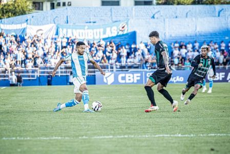 Jogo entre Londrina e Maringá pela Série C