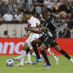 Com gol de joia, São Paulo busca empate contra o Ceará pelo Brasileiro