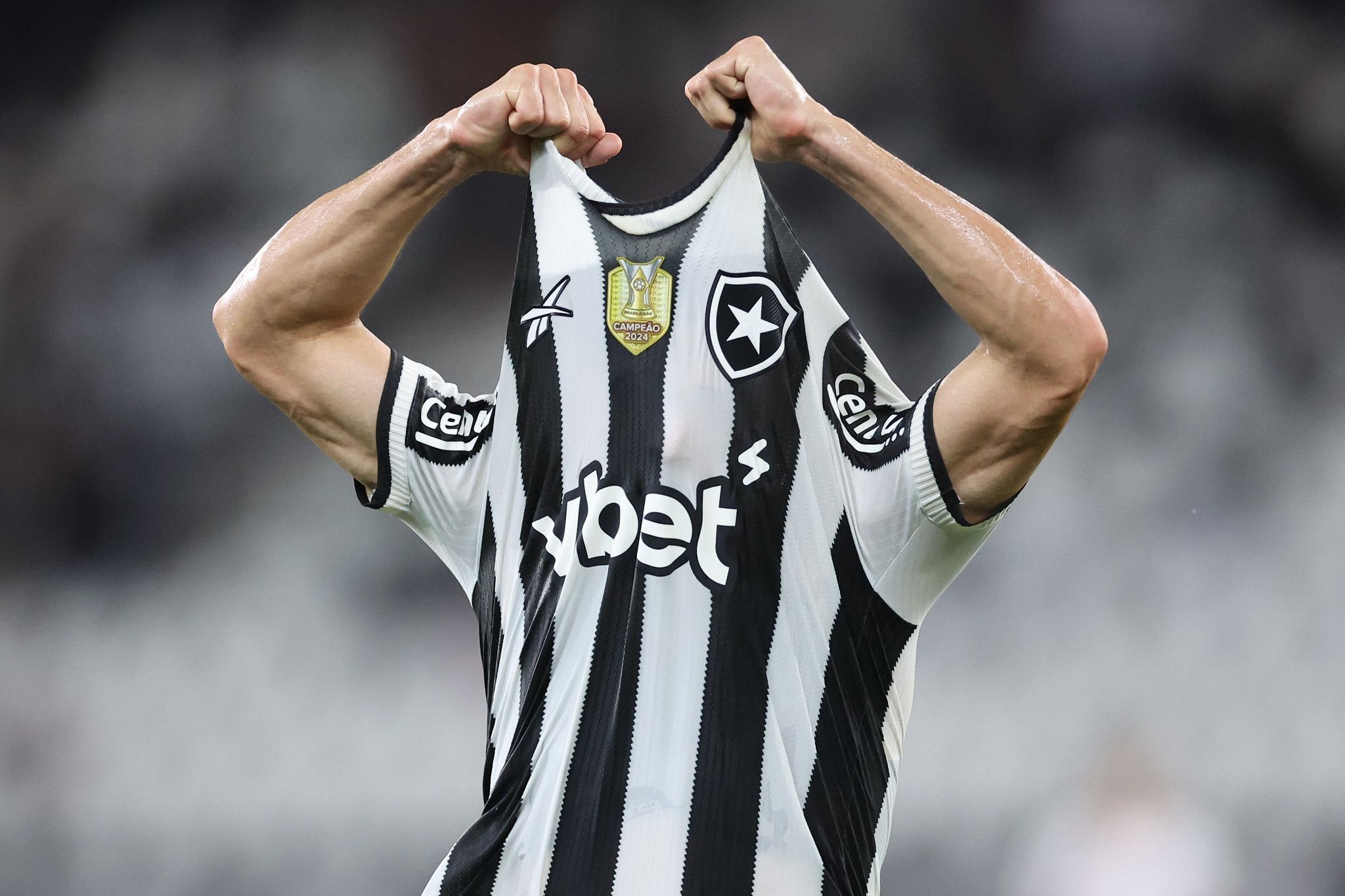 Opções de Paiva não ajudam Botafogo a encontrar substituto de Savarino