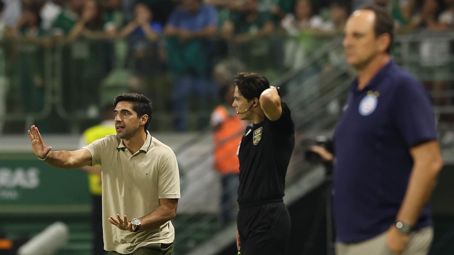 Abel pede menos afobação aos jogadores após derrota do Palmeiras para o Bahia