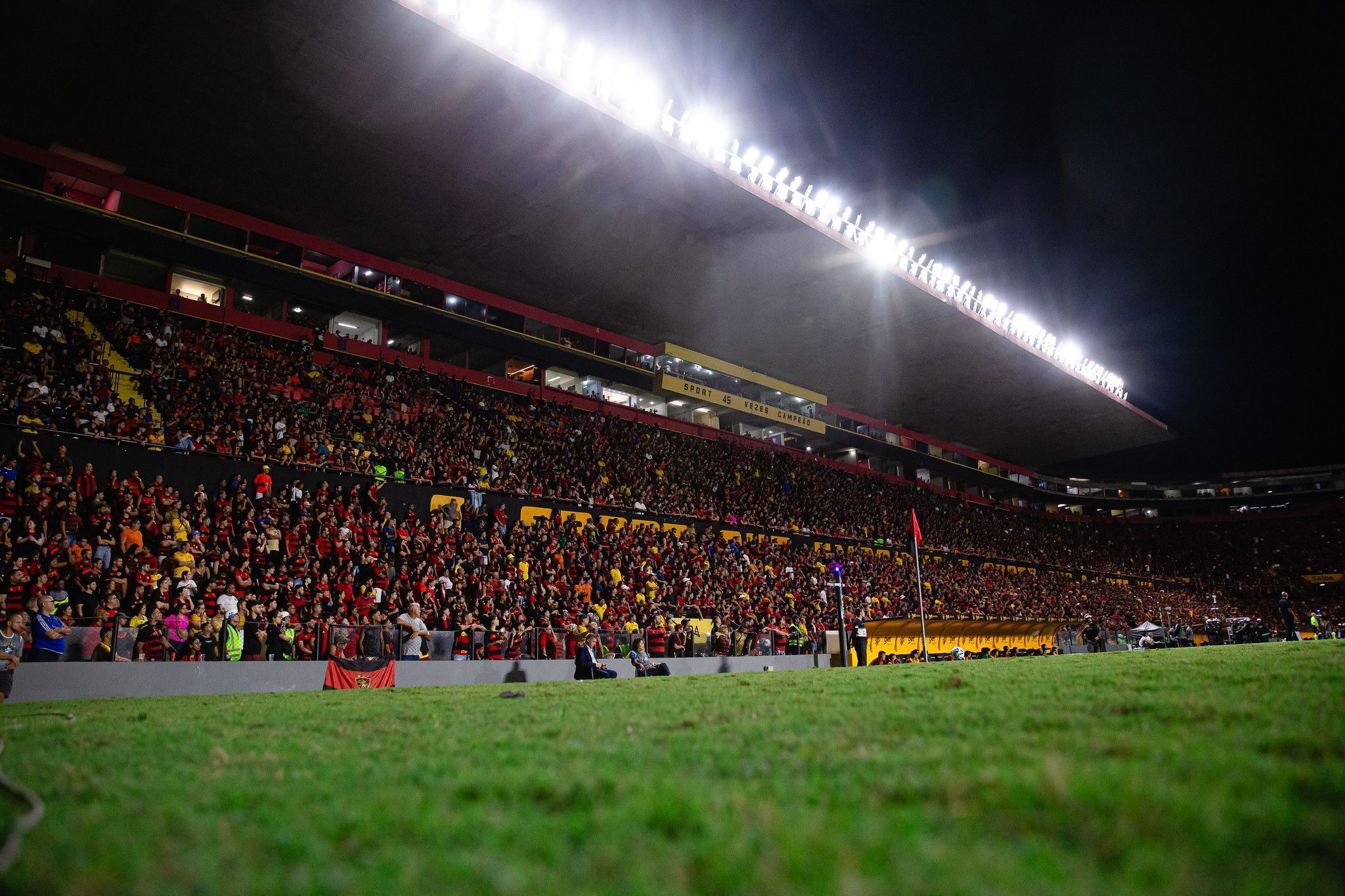 Sport inova e passa a comercializar ingressos de jogos pelo WhatsApp
