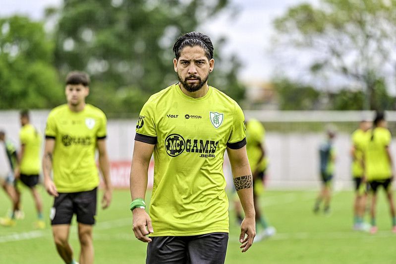 América acerta venda de Benítez para rival da Série B