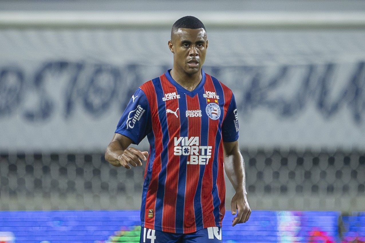 Dupla do Bahia recebe terceiro cartão amarelo e vira desfalque contra o Flamengo