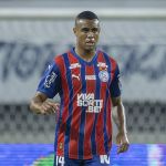 Dupla do Bahia recebe terceiro cartão amarelo e vira desfalque contra o Flamengo