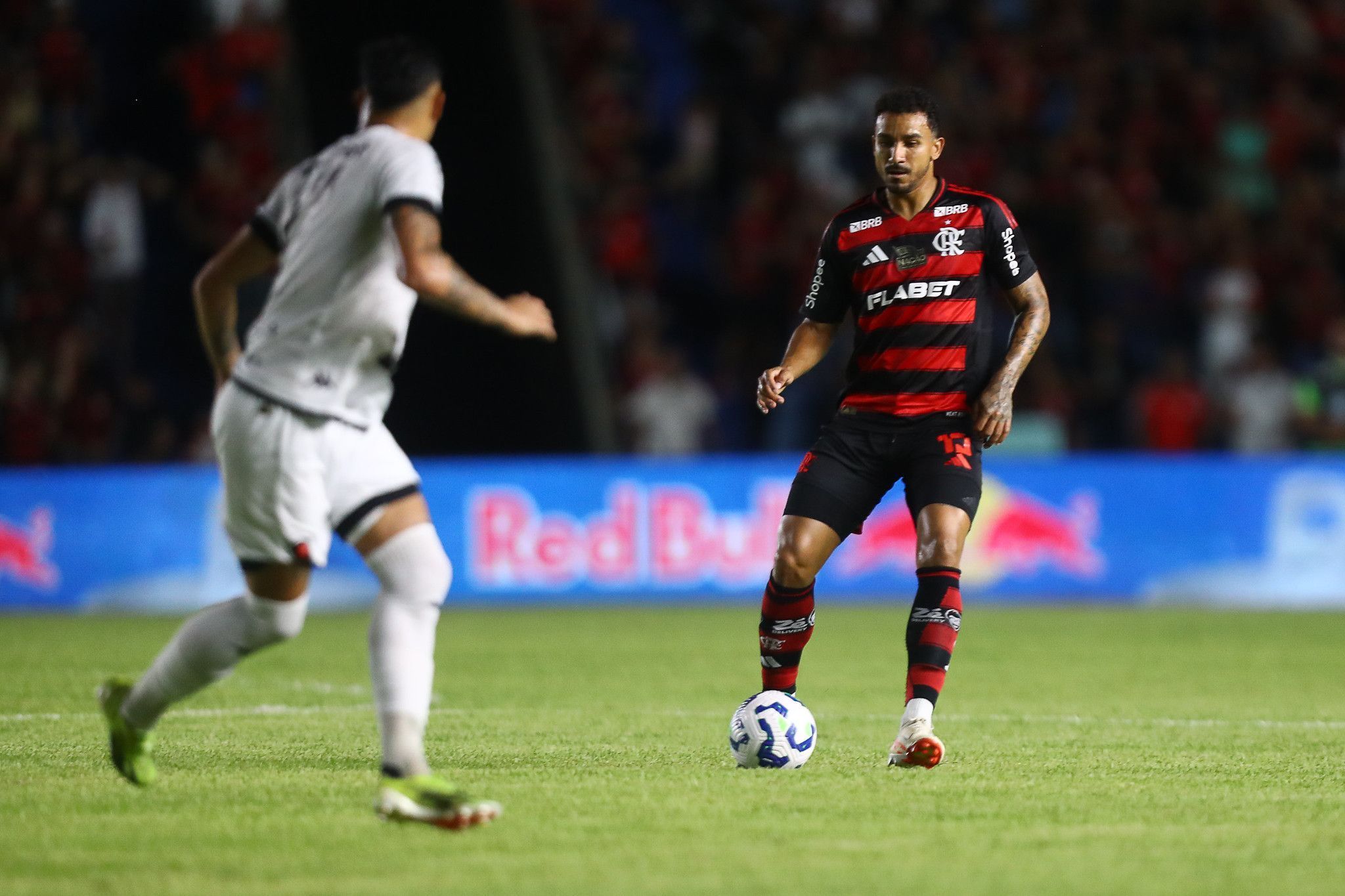 Em vantagem, Flamengo recebe o Botafogo-PB por vaga na Copa do Brasil