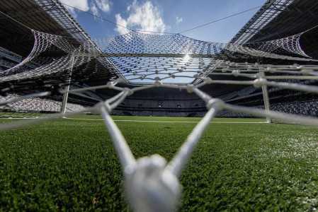 Atlético faz primeiro treino no novo gramado sintético da Arena MRV