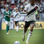 Vasco acerta saída de atacante angolano para o futebol turco