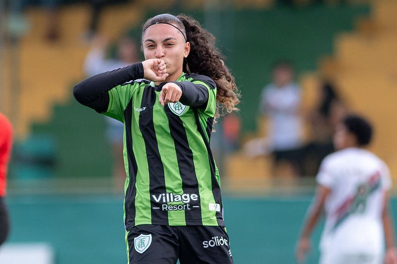 América supera Fluminense e vence terceira seguida no Brasileiro Feminino
