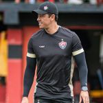 Veja opções de Thiago Carpini para escalar o Vitória contra o Bahia