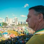 Saúde, prisão e isolamento político marcam o ano mais difícil de Bolsonaro