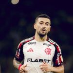 Arrascaeta desabafa nas redes sociais e manda recado à torcida do Flamengo