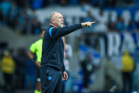 Mano Menezes acredita em reforços 'caseiros' para os próximos compromissos do Grêmio