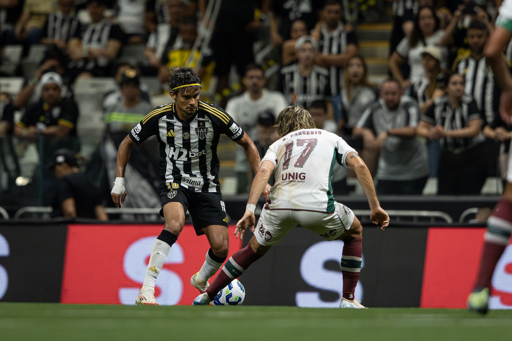 Gol nos acréscimos mantém Fluminense como maior freguês do Atlético na Arena MRV