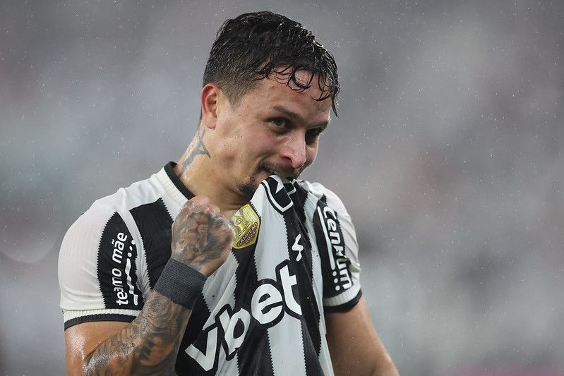 Artur celebra atuação do Botafogo e projeta 'decisão' na Libertadores