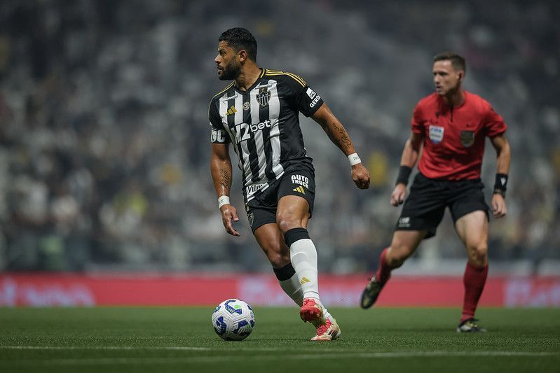 Câmera exclusiva: veja 'todos os passos' de Hulk na virada do Atlético