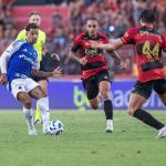 Ex-Cruzeiro assiste goleada na Ilha, torce para o Sport e rasga o verbo; assista