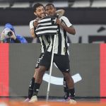 Time do Botafogo convoca torcida para 'final' na Libertadores; veja parcial