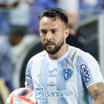 Ex-Cruzeiro puxa 'barca' de saídas do Paysandu e acerta com outro clube da Série B