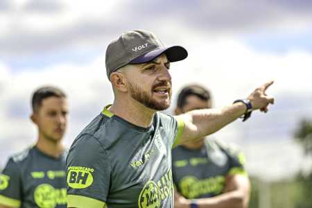 William Batista não é mais treinador do América