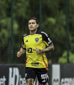 Veja fotos do primeiro treino de Dudu pelo Atlético