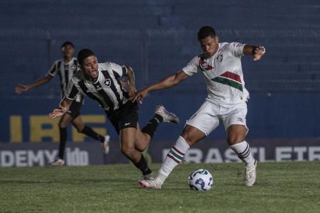 O Botafogo venceu o Fluminense pelo Brasileiro Sub-20