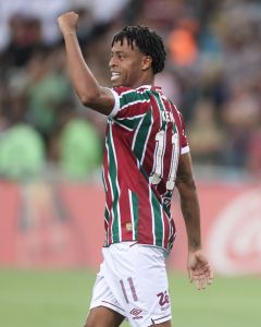 Keno comemorando gol pelo Fluminense na Copa Sul-Americana