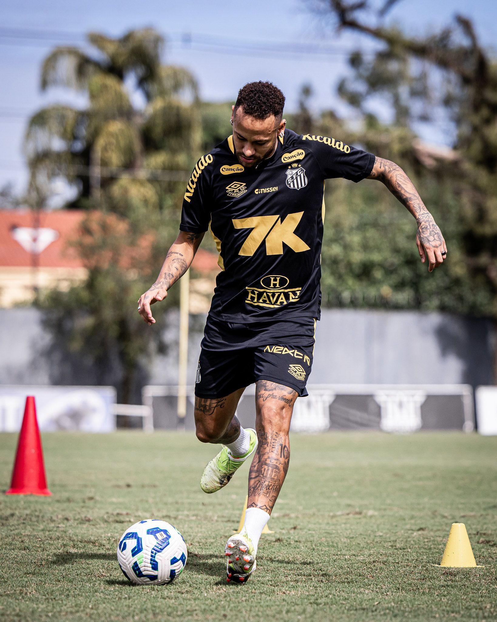 Neymar avança em recuperação e pode reforçar o Santos na Copa do Brasil