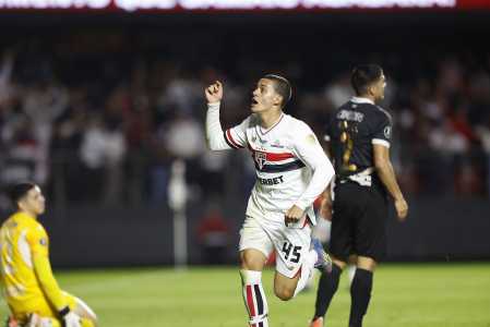 Lucca fez o gol do empate do São Paulo contra o Libertad-PAR