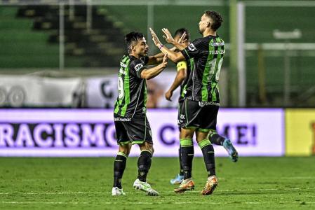 Willian Bigode e Júlio, do América