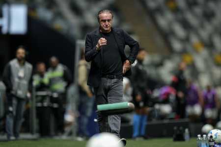 Cuca tem 149 vitórias pelo Atlético e vive a quarta passagem pelo clube mineiro