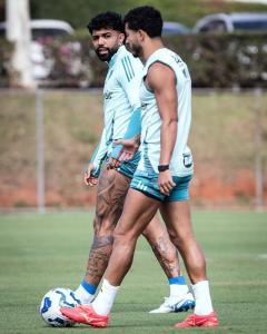 A princípio, Gabigol será opção no banco do Cruzeiro para o clássico diante do Atlético
