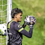 Goleiro do Atlético rescinde com América e fica livre para assinar com clube europeu