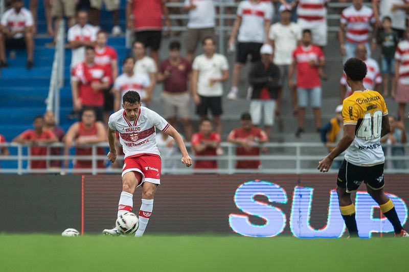 CRB vence Criciúma e entra no G4 da Série B