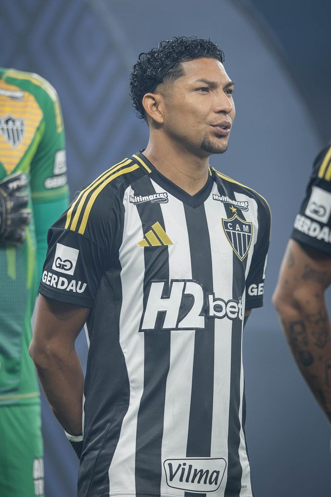 Paulo Bracks confirma proposta por Rony e explica por que Atlético não aceitou