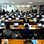 PEC que acaba com a reeleição é aprovada em comissão do Senado; entenda as mudanças