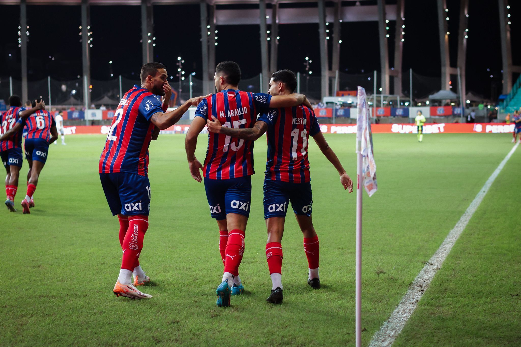 Com dois gols de Willian José, Bahia goleia Paysandu e avança na Copa do Brasil