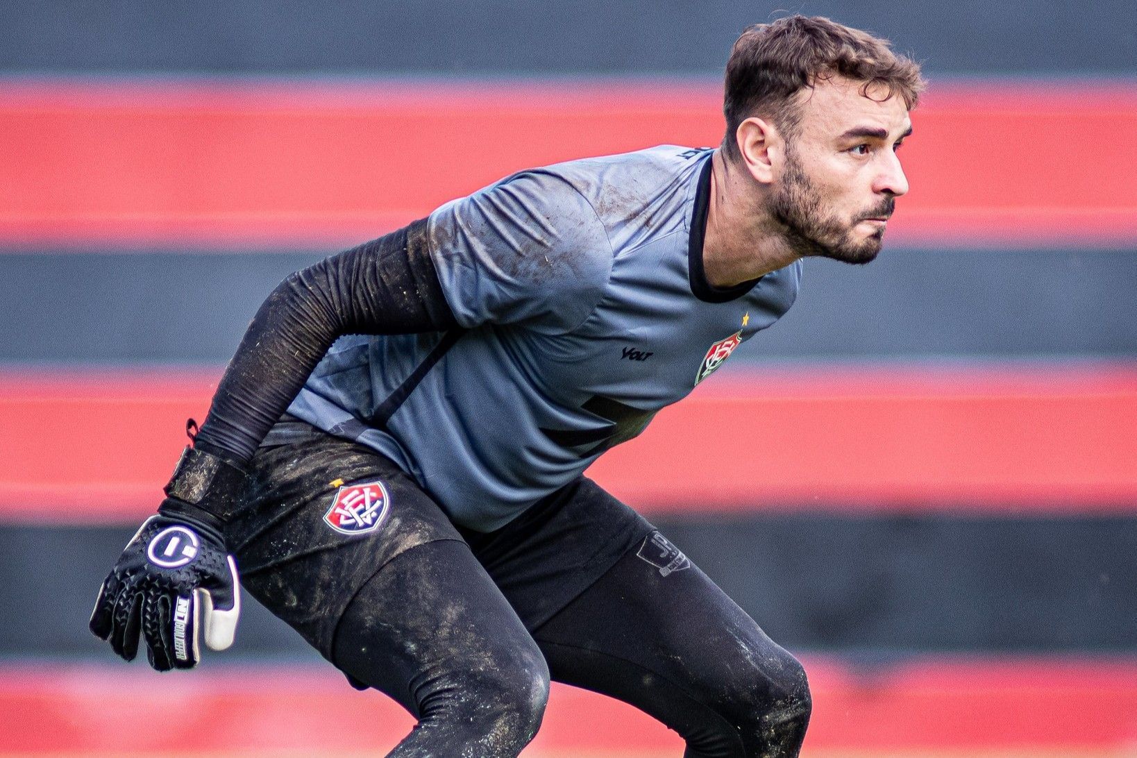 No mercado: jogadores que podem deixar o Vitória na janela