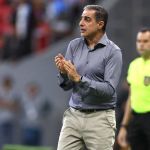 Renato Paiva justifica reservas do Botafogo: 'Joga quem está em forma'