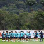 Flamengo divulga relacionados para 'jogo de seis pontos' contra o Palmeiras