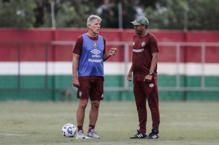 Renato define escalação do Fluminense para partida contra o Vasco
