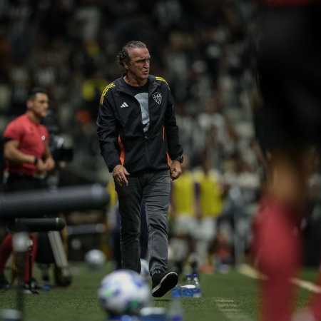 Cuca, técnico do Atlético
