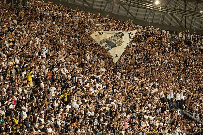 Patrocinador do Atlético prepara ação de Dia dos Namorados em duelo com Inter
