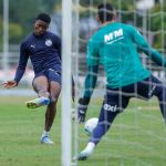 Em Porto Alegre, Bahia se reapresenta com foco em decisão contra o Inter