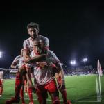 Com gol de falta, Bragantino bate Juventude e encosta no Cruzeiro no Brasileirão