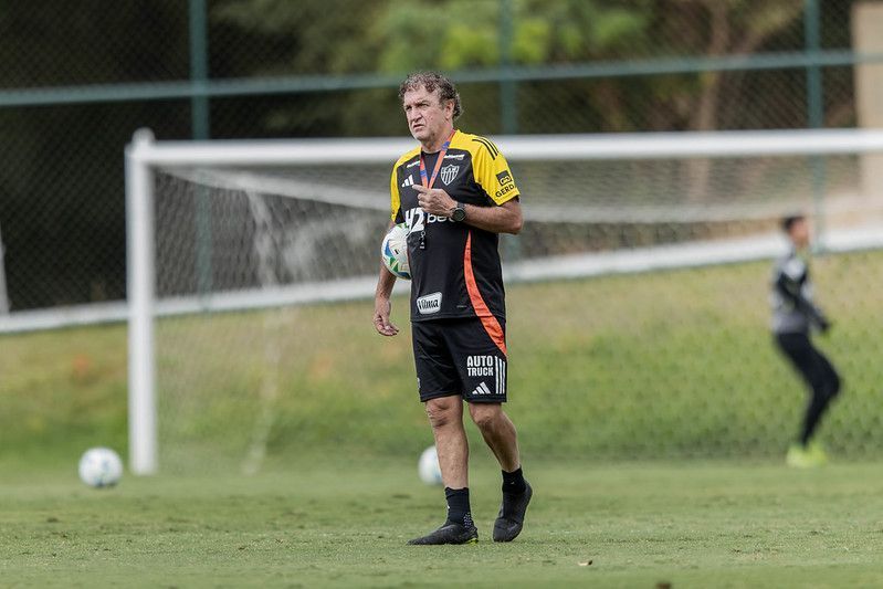 Cuca está perto de marca histórica em quarta passagem pelo Atlético