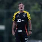 Patrick destaca aprendizado com Cuca no Atlético: ‘Se está jogando bem, joga’