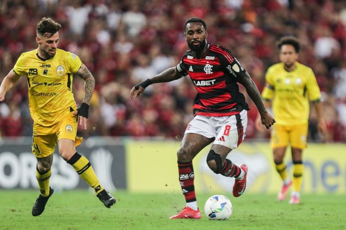 Flamengo x Deportivo Táchira: o capitão Gerson em ação no Maracanã