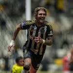 Lyanco vive ano artilheiro e é o terceiro principal goleador do Atlético em 2025